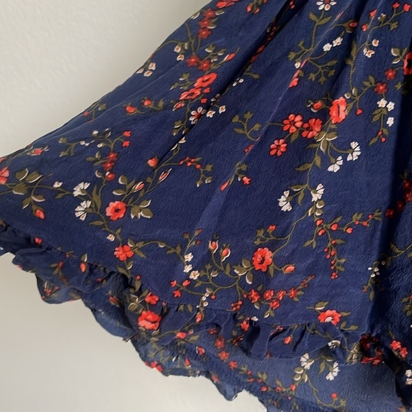 Madewell Silk Stanza Ruffle Hem Top Moonless
Ditsy Floral Blouse Shirt 100% Silk - Picture 6 of 7